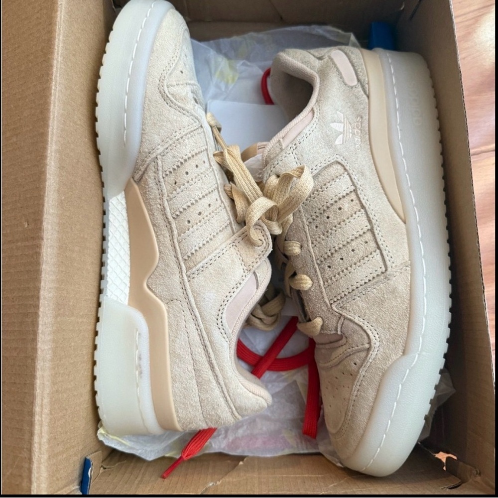 Adidas Magic Beige Cream Forum Low CL Sneakers - 7W